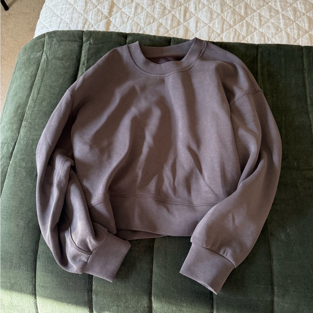 Lululemon Softstreme Cropped Sweatshirt